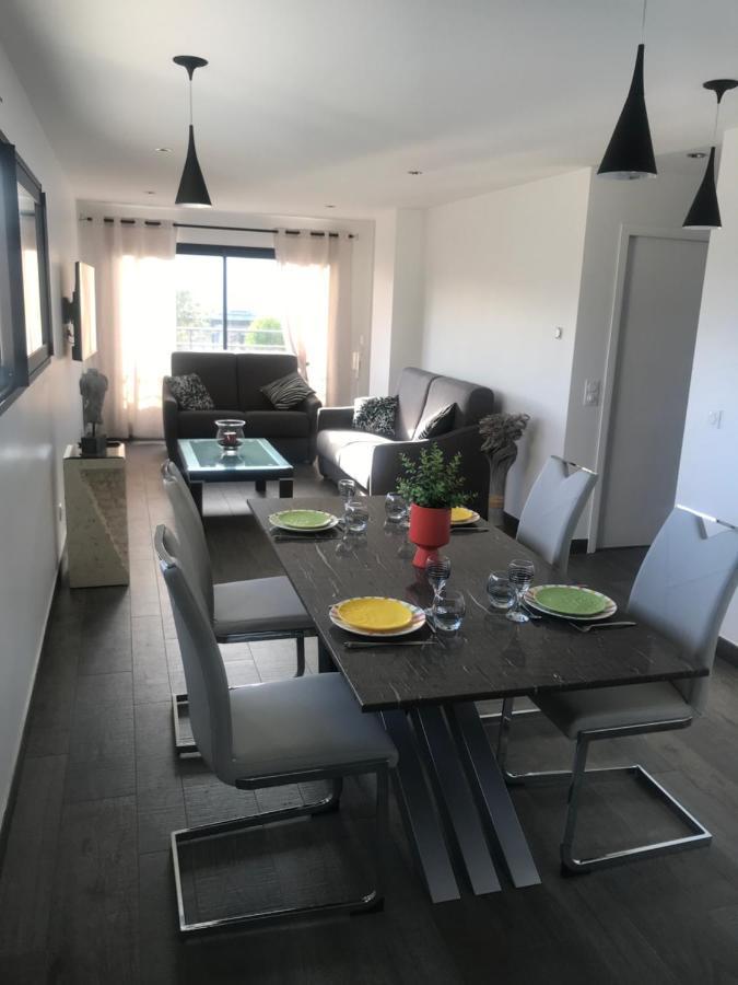 Aux Gres Des Vagues Apartment Lion-sur-Mer Luaran gambar